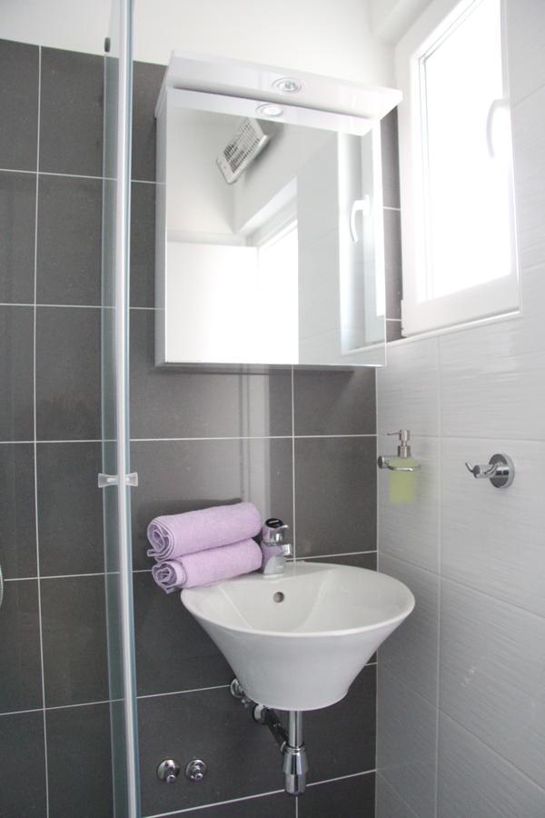 Apartment Paula with Private Jacuzzi Zadar Exterior foto