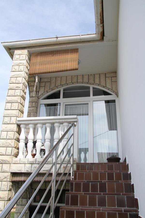 Apartment Paula with Private Jacuzzi Zadar Exterior foto