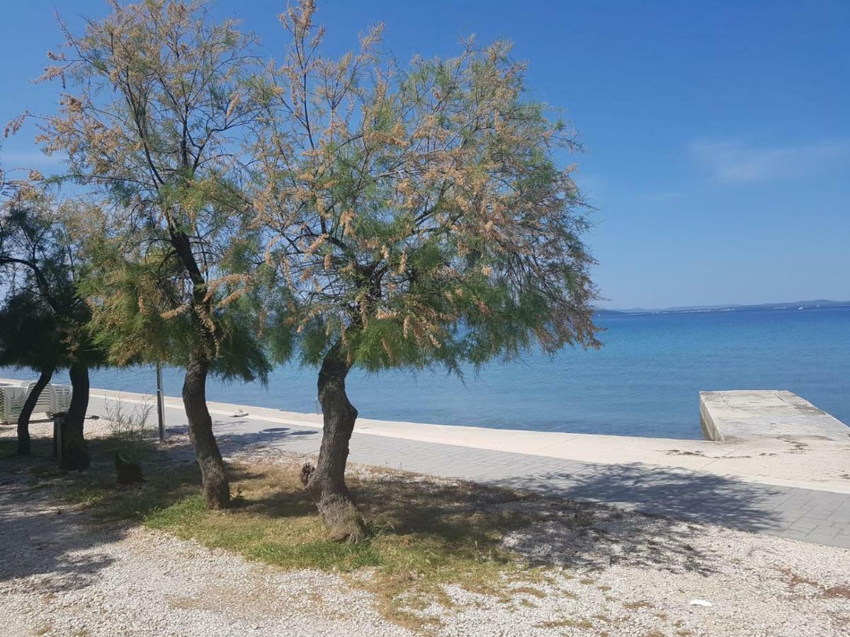 Apartment Paula with Private Jacuzzi Zadar Exterior foto